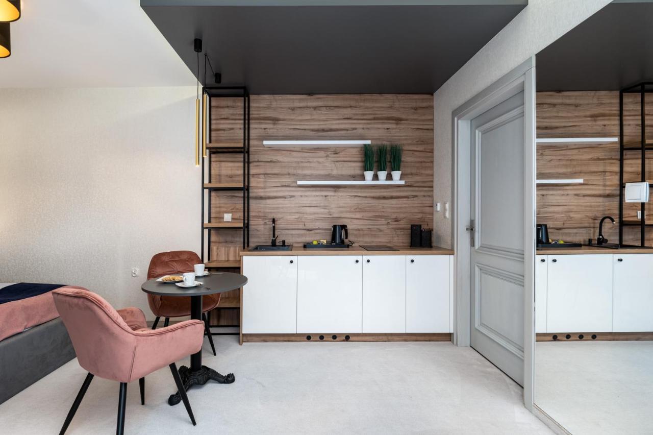 Zamkowe Apartamenty Сандомир Екстериор снимка
