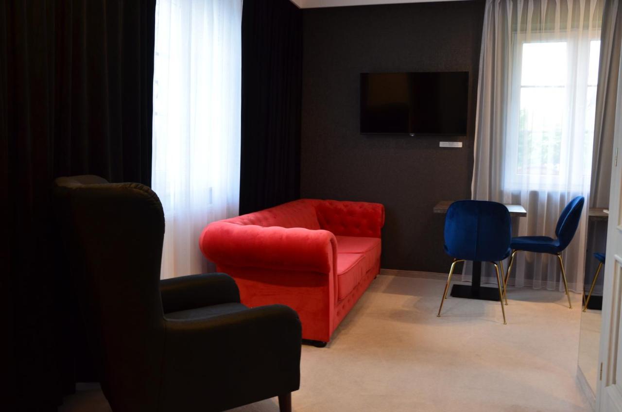 Zamkowe Apartamenty Сандомир Екстериор снимка